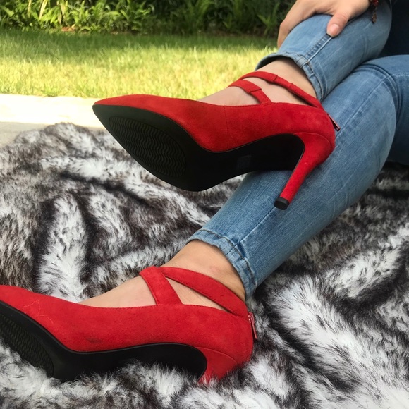 Heels👠 - Picture 2 of 3